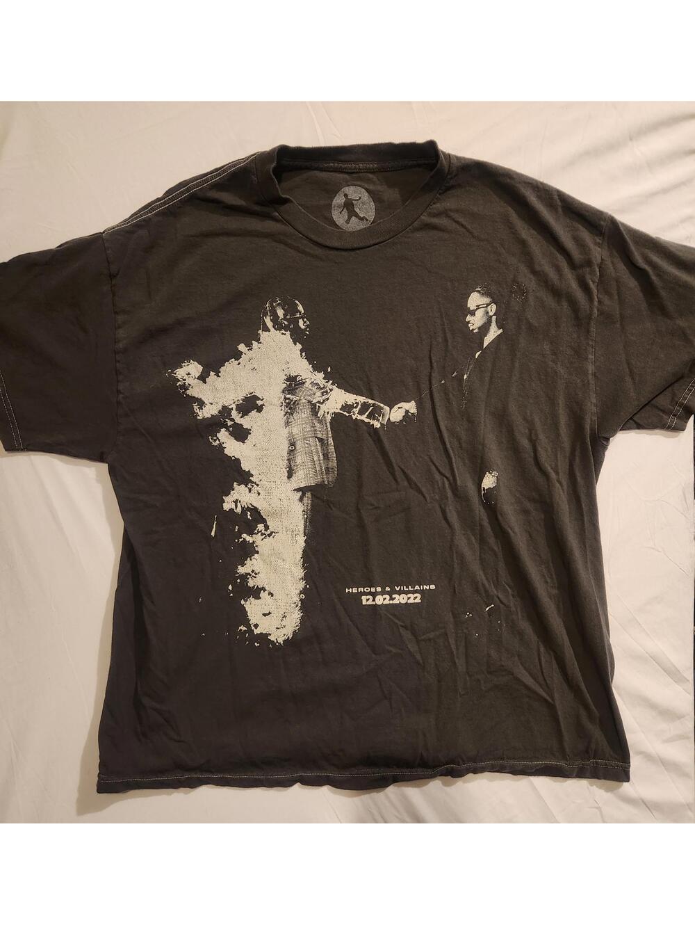 Heroes and Villians 2022 Black Mens Shirt. Mens size XL. Very good condition